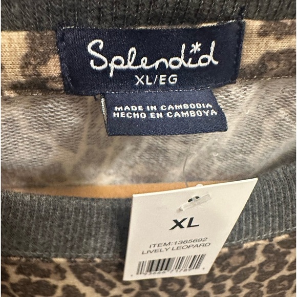 Splendid leopard top NWT size XL‎ cozy lounge sweatshirt top mob wife - Picture 6 of 7
